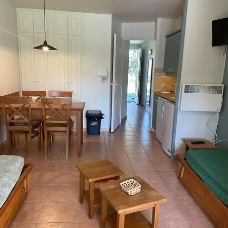 Joli Studio Plein Pied 4 Pers 82 Du Lac Apartmán